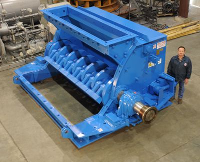 Blue reversible impactor for crushing stone and other materials - Williams Patent Crusher