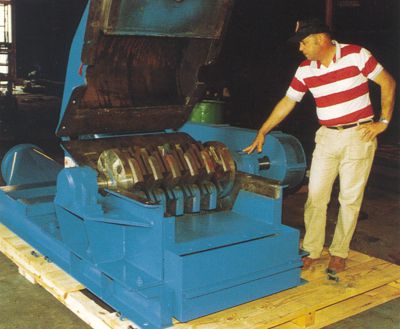 Horizontal Feed Wood Hogs - Williams Patent Crusher